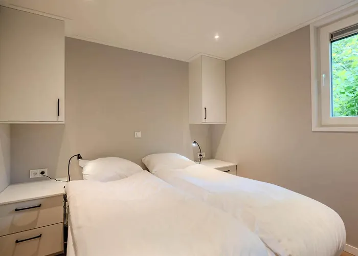 度假居 Awesome In *