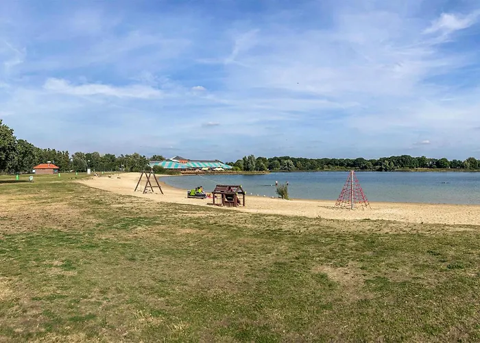 度假居 Awesome In 福尔特赫伊曾